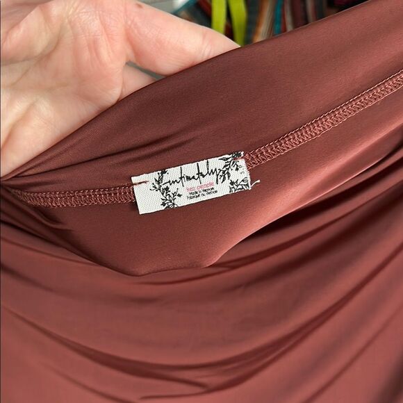 Free People x Revolve Red Jasper On The Town Off Shoulder Bodysuit - Picture 7 of 8